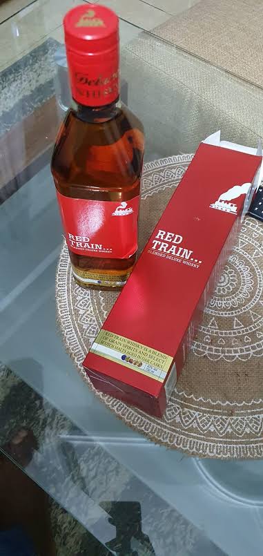 Red train whisky 