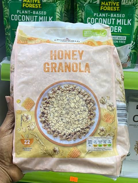 Crownfield Honey Granola 1kg